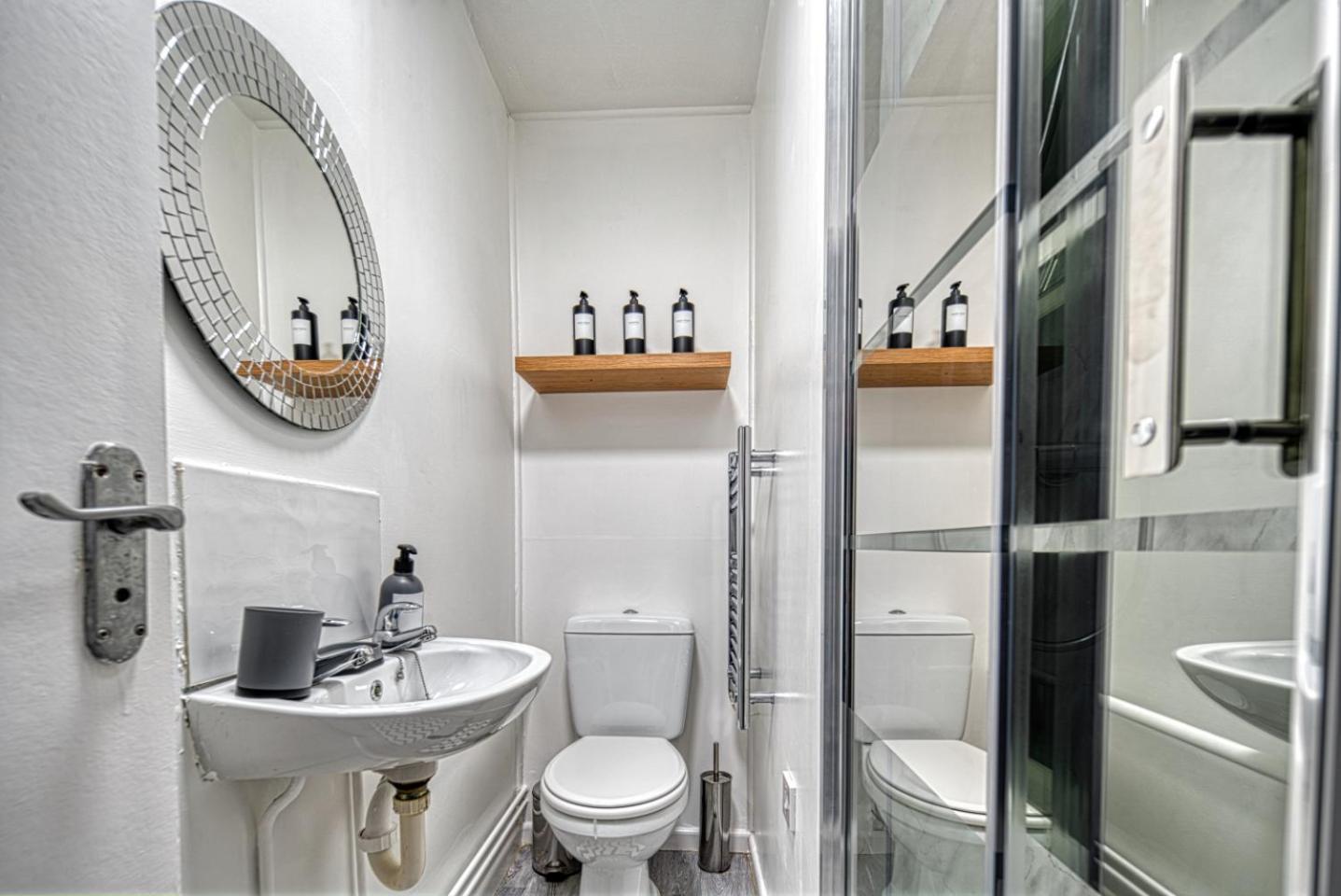 Central Nottingham 3 Bed House With Driveway Esterno foto
